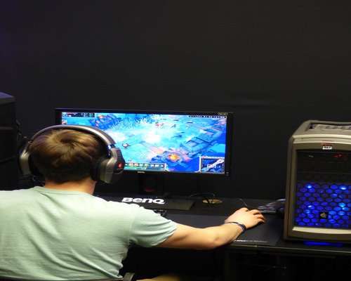 Players using gaming monitors at a CROWN event